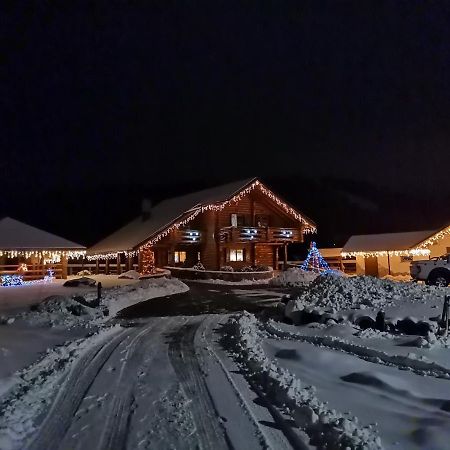 Casa De Poveste Sucevita Eksteriør bilde