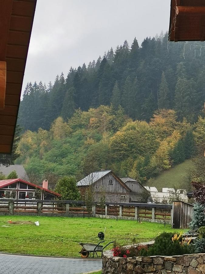 Casa De Poveste Sucevita Eksteriør bilde