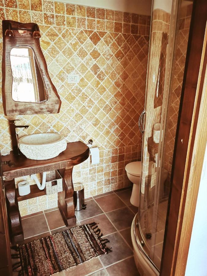 Casa De Poveste Sucevita Eksteriør bilde