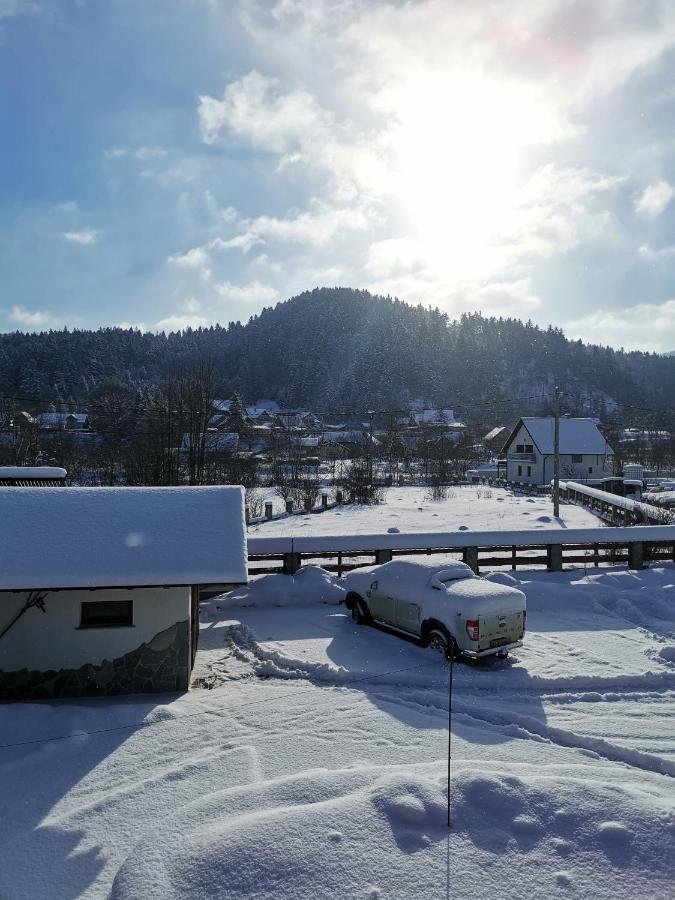 Casa De Poveste Sucevita Eksteriør bilde