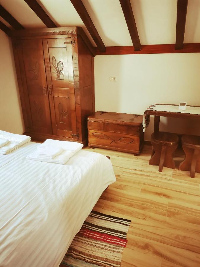 Casa De Poveste Sucevita Eksteriør bilde